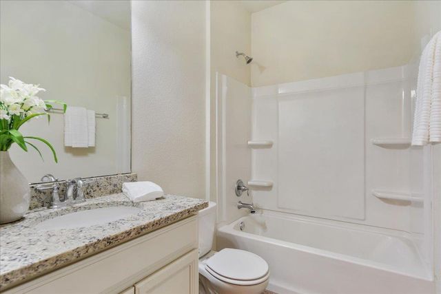404 Sierra Mar LOOP, Leander, TX 78641