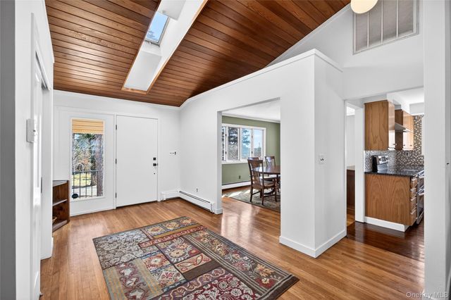 80 Ridgeview Drive, Pleasantville, NY 10570