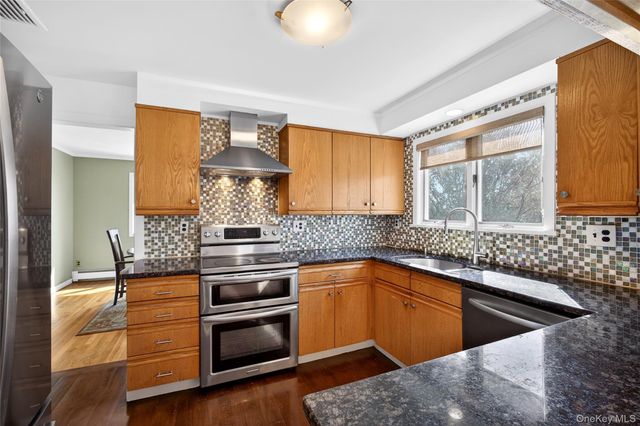 80 Ridgeview Drive, Pleasantville, NY 10570