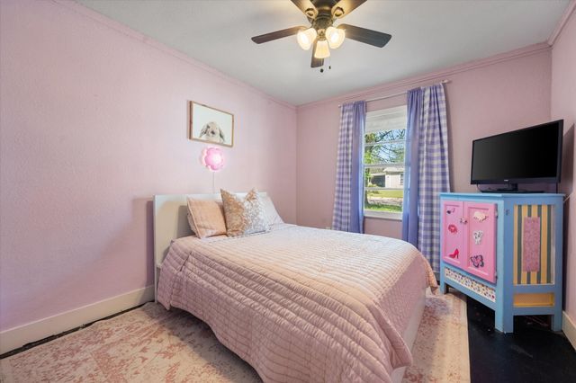 4036 Wiman Drive, Fort Worth, TX 76119