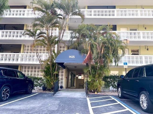 1425 Arthur Street 403A, Hollywood, FL 33020