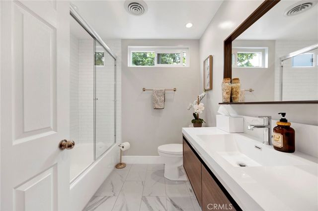 8746 Ruffner, Northridge, CA 91343