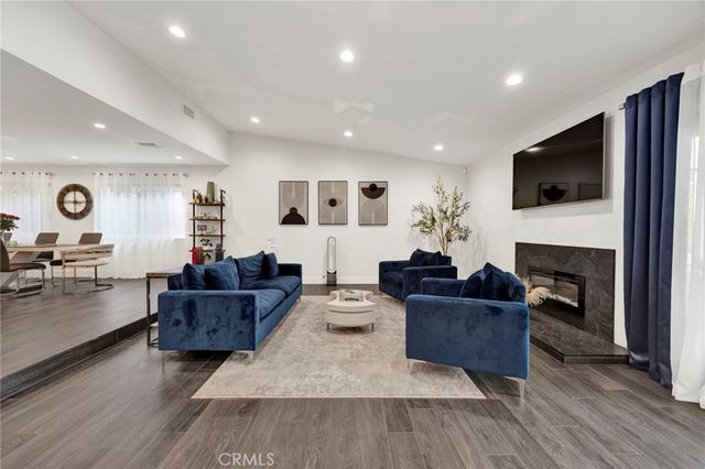 8746 Ruffner, Northridge, CA 91343