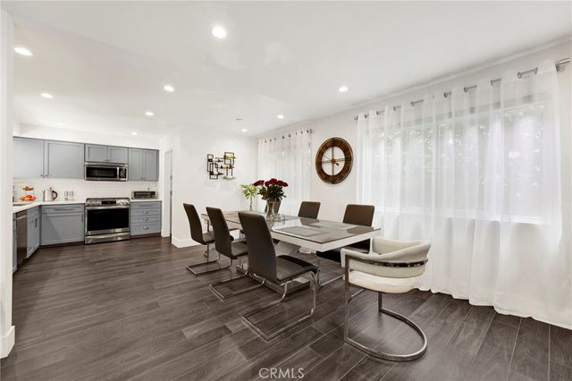 8746 Ruffner, Northridge, CA 91343