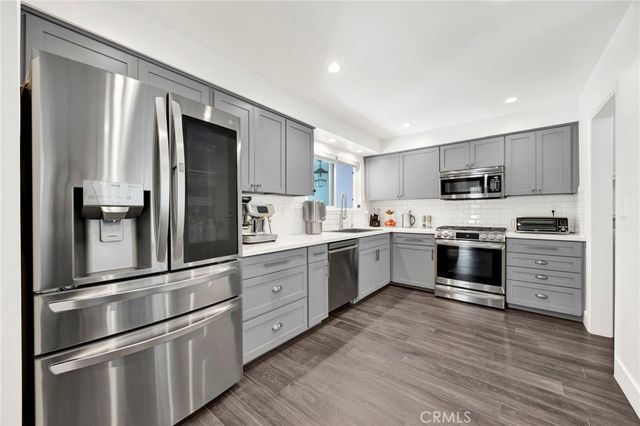 8746 Ruffner, Northridge, CA 91343