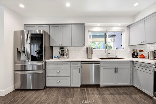 8746 Ruffner, Northridge, CA 91343