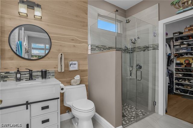 4904 Sedgewood LN, Naples, FL 34112