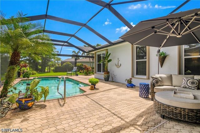 4904 Sedgewood LN, Naples, FL 34112