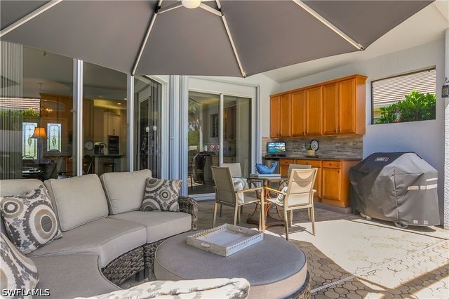 4904 Sedgewood LN, Naples, FL 34112