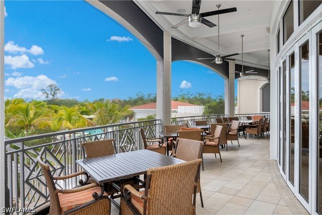 4904 Sedgewood LN, Naples, FL 34112