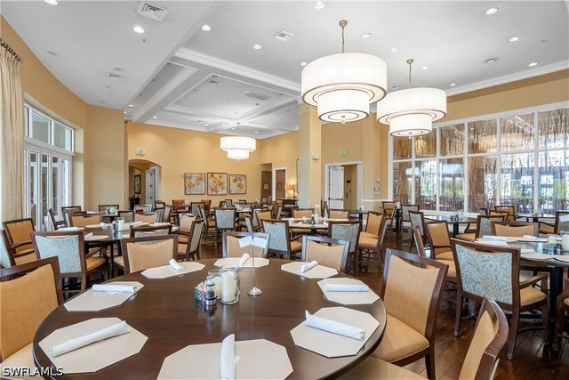 4904 Sedgewood LN, Naples, FL 34112