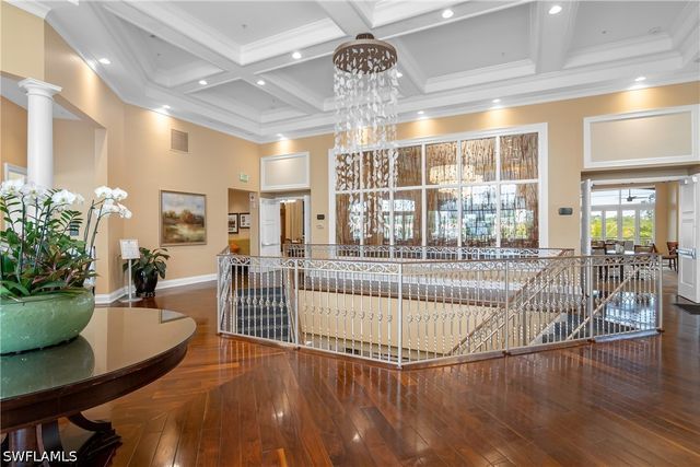 4904 Sedgewood LN, Naples, FL 34112