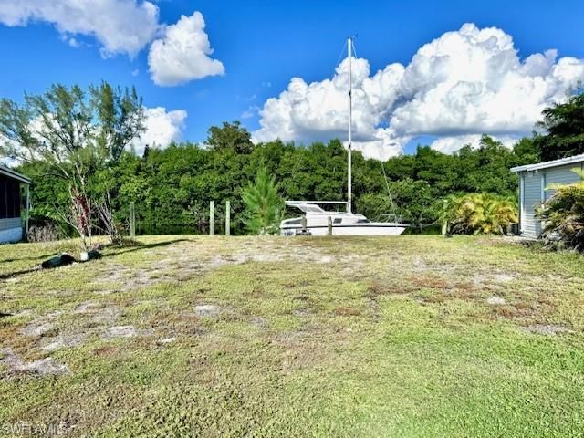 5529 Sir Walter WAY, North Fort Myers, FL 33917