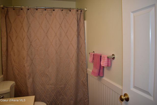 1406 Walnut ST, Sandpoint, ID 83864