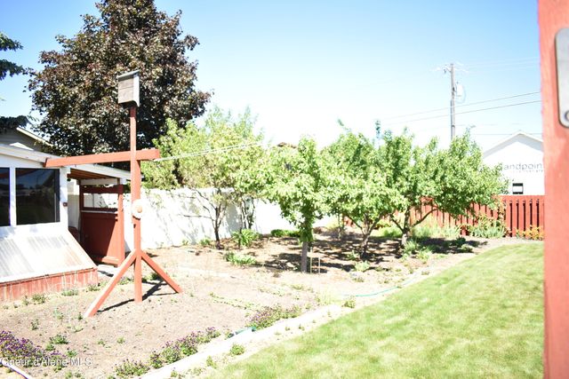 1406 Walnut ST, Sandpoint, ID 83864