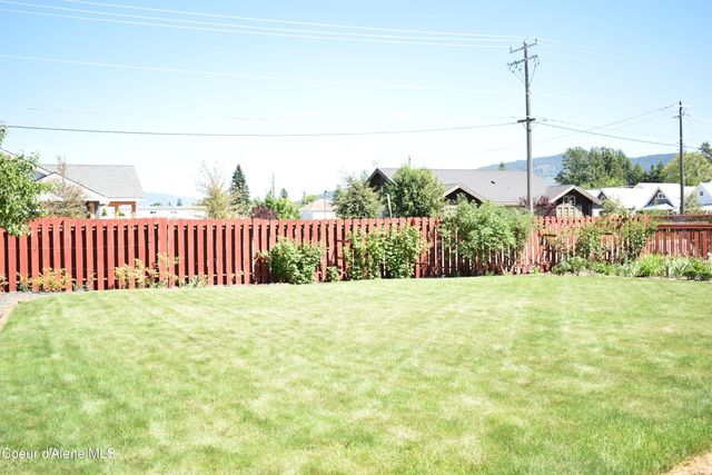 1406 Walnut ST, Sandpoint, ID 83864