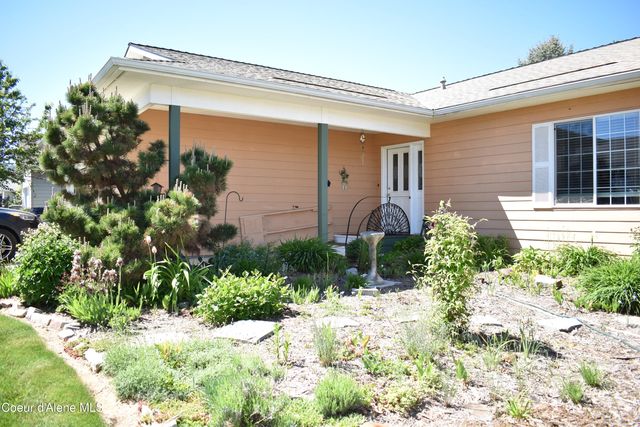 1406 Walnut ST, Sandpoint, ID 83864