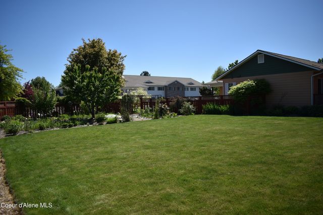 1406 Walnut ST, Sandpoint, ID 83864