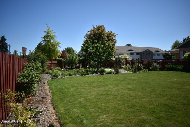 1406 Walnut ST, Sandpoint, ID 83864