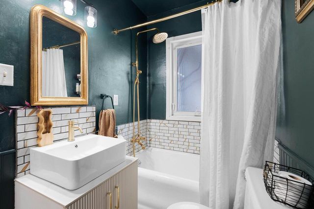 1343 ELIZA STREET, Green Bay, WI 54391