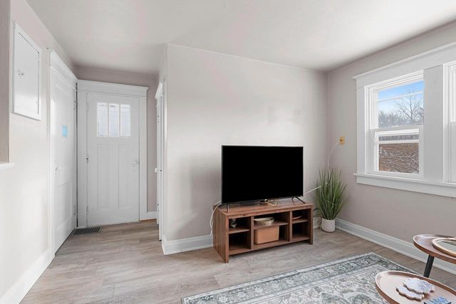 1343 ELIZA STREET, Green Bay, WI 54391