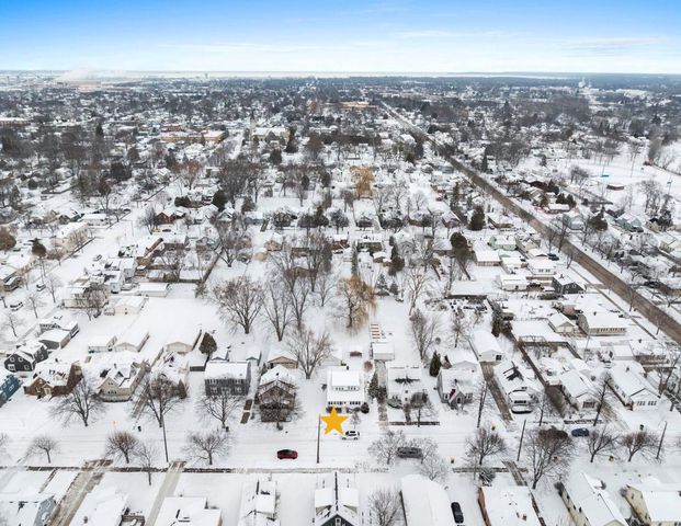 1343 ELIZA STREET, Green Bay, WI 54391