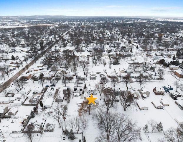 1343 ELIZA STREET, Green Bay, WI 54391