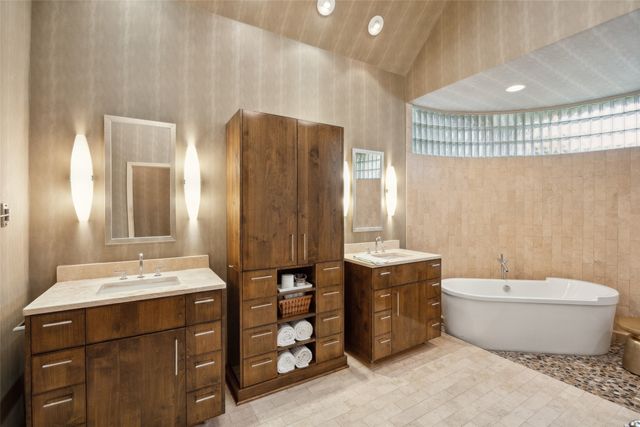3908 Cobblers Lane, Dallas, TX 75287