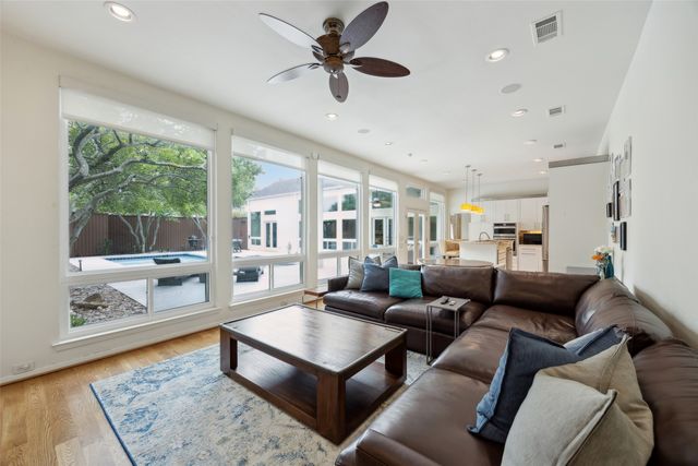 3908 Cobblers Lane, Dallas, TX 75287