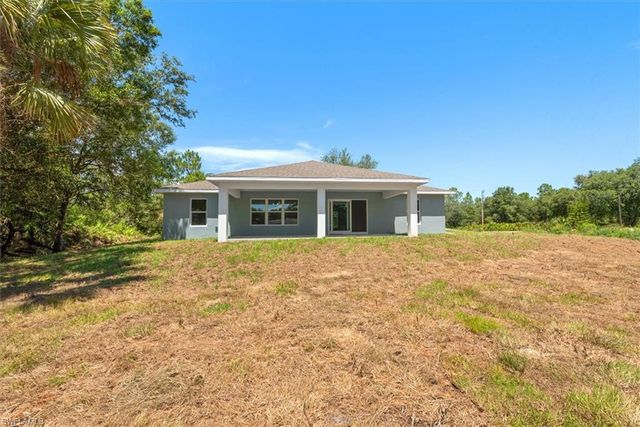 414 Cleveland AVE, Lehigh Acres, FL 33972