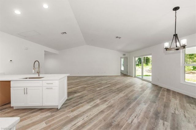 414 Cleveland AVE, Lehigh Acres, FL 33972