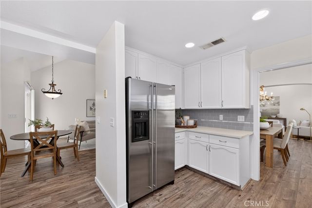 2997 W Silverhill, Fresno, CA 93711