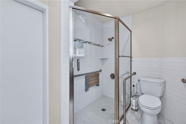 2997 W Silverhill, Fresno, CA 93711