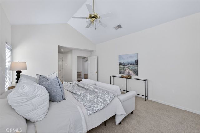 2997 W Silverhill, Fresno, CA 93711