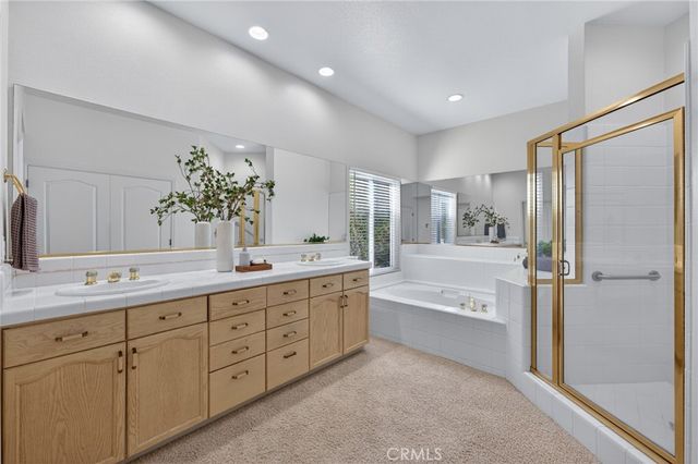 2997 W Silverhill, Fresno, CA 93711