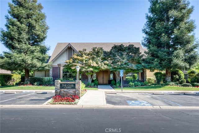 2997 W Silverhill, Fresno, CA 93711