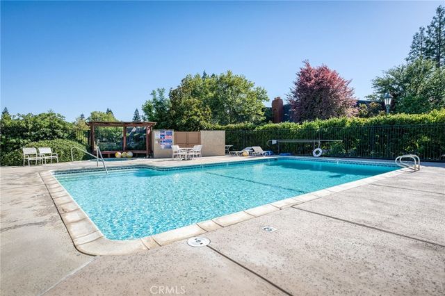 2997 W Silverhill, Fresno, CA 93711