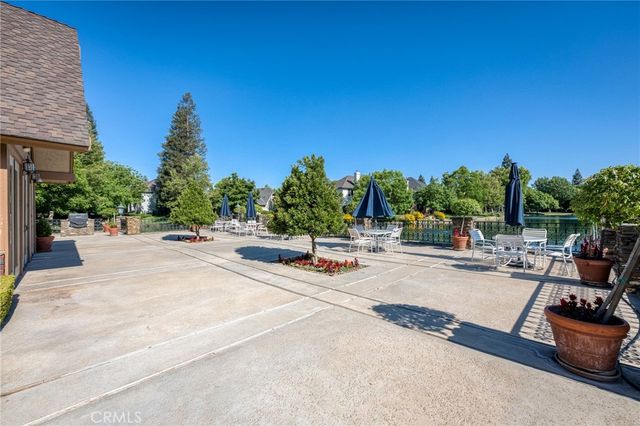 2997 W Silverhill, Fresno, CA 93711