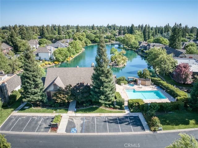 2997 W Silverhill, Fresno, CA 93711