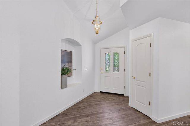 2997 W Silverhill, Fresno, CA 93711