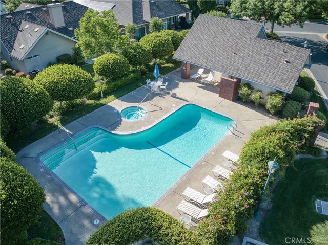 2997 W Silverhill, Fresno, CA 93711
