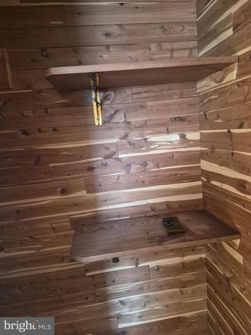 901 MONTGOMERY AVE, Fort Washington, PA 19034