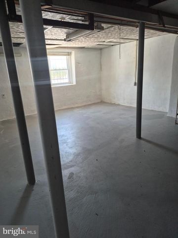 901 MONTGOMERY AVE, Fort Washington, PA 19034