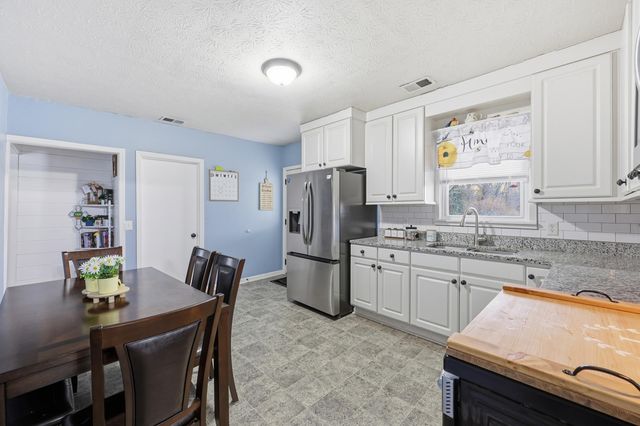 510 Cogar Avenue, Harrodsburg, KY 40330