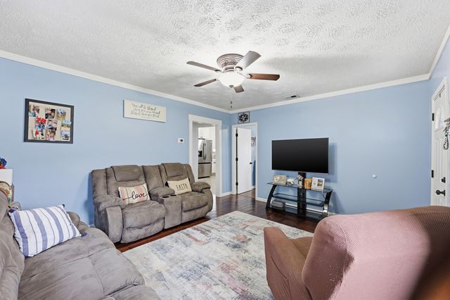 510 Cogar Avenue, Harrodsburg, KY 40330