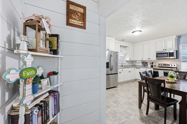 510 Cogar Avenue, Harrodsburg, KY 40330