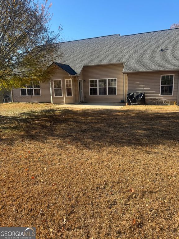 180 Laurel Oaks Lane, Jefferson, GA 30549