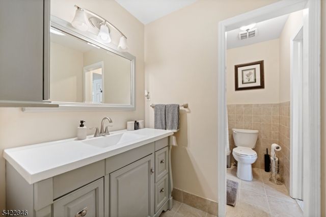 1709 William And Mary Cmn, Hillsborough Twp., NJ 08844