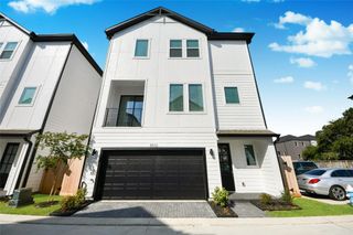 8502 Kolbe Village Way, Houston, TX 77055