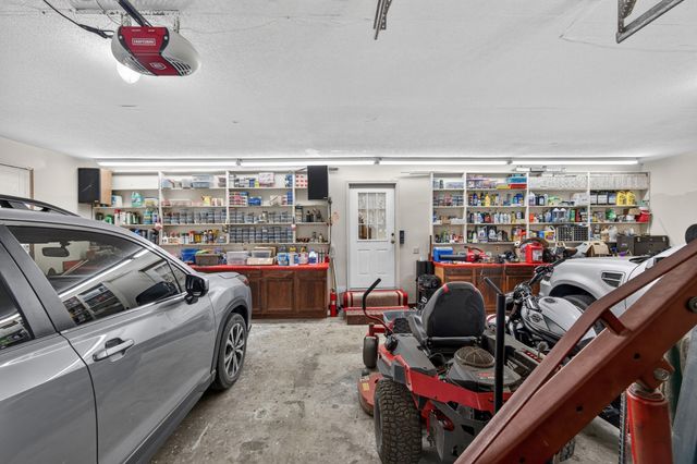 45 Boning Rd, Fayetteville, TN 37334